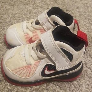 Lebron Basketball Shoes